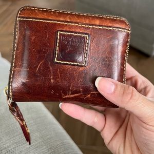 Dooney & Bourke— WALLET